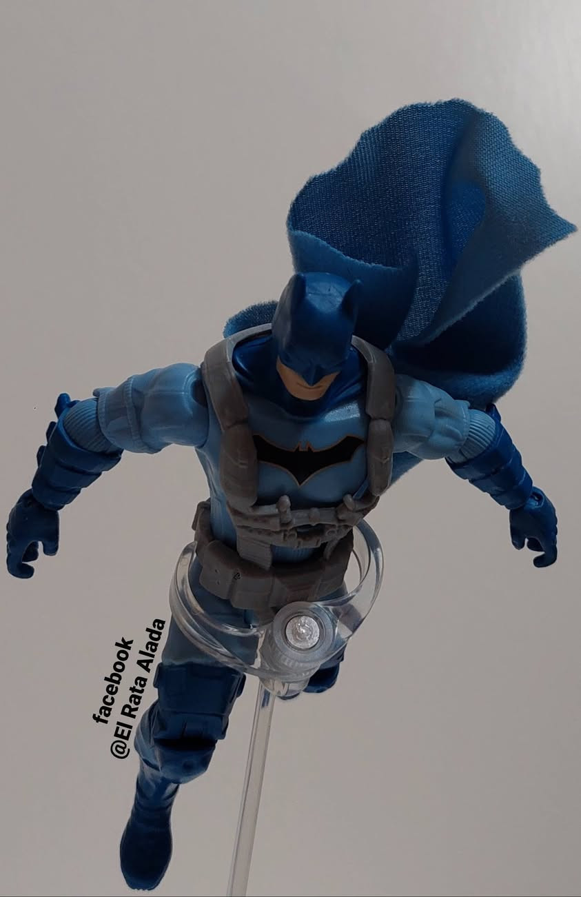 نرجع #posingsunday بعد انقطاع مع أحدث إضافتين لمجموعتي لباتمان. باتمان الأزرق و رمادي و 'Night Hunter Batman' من مجموعة Batman Missions من شركة Mattel.


**إذا كنت صاحب هذا الإعلان وتريد حذفه لأي سبب، رجاءا أرسل رسالة إلى الدعم الفني**