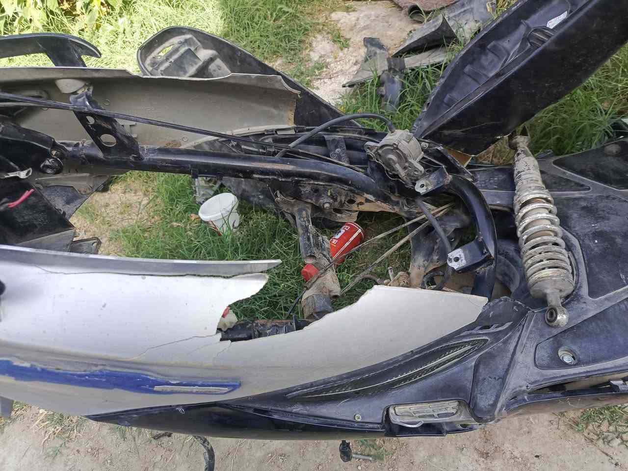 غراض البيع تفصيخ جيفور شتريد موجود


**إذا كنت صاحب هذا الإعلان وتريد حذفه لأي سبب، رجاءا أرسل رسالة إلى الدعم الفني**