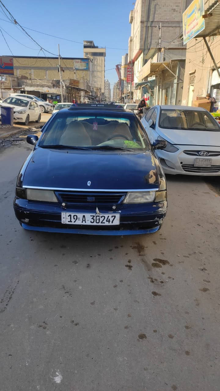 كيه سيفيه موديل 93 رقم كربلاء باسمي رقم انكليزي مصبوغه عام للجماليه مكينه وكير شرط وتخم تاير باتري جديد السعر 25 و مداور ثاني يوم 
***********
