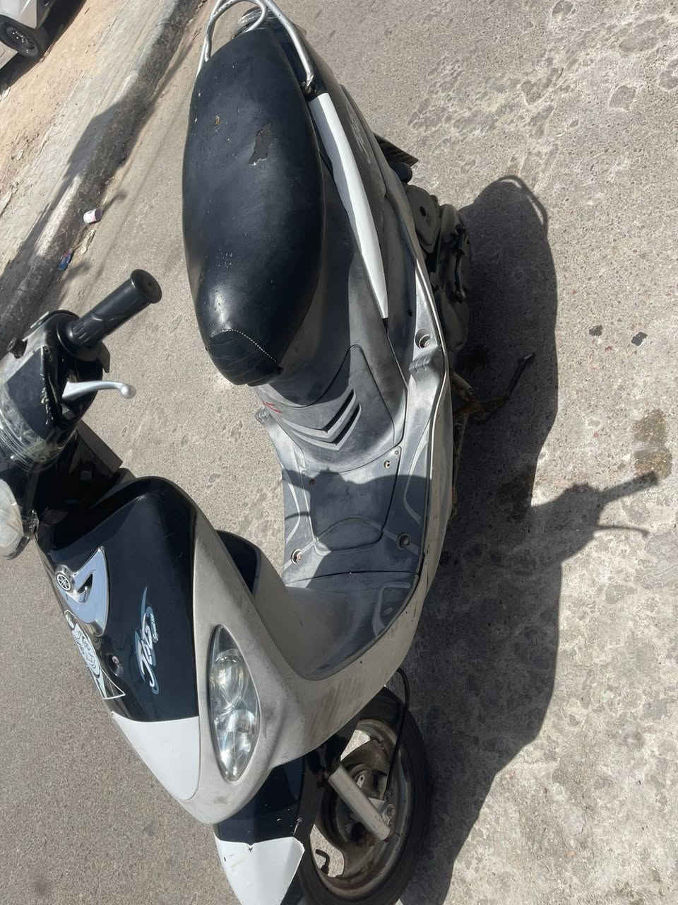 سلام عليكم
ماكس قجمه لل بيع 
دراه مكفوله من مكينه وكهربائيات دراجه بيه نهضه تخبل شوفت العين نضيفه كلش 
السعر المطلوب ٦٥٠ وبيه مجال قليل 
مكان بصره ياسين خريبط 
تواصل ***********
متوفر واتساب فقط📍
