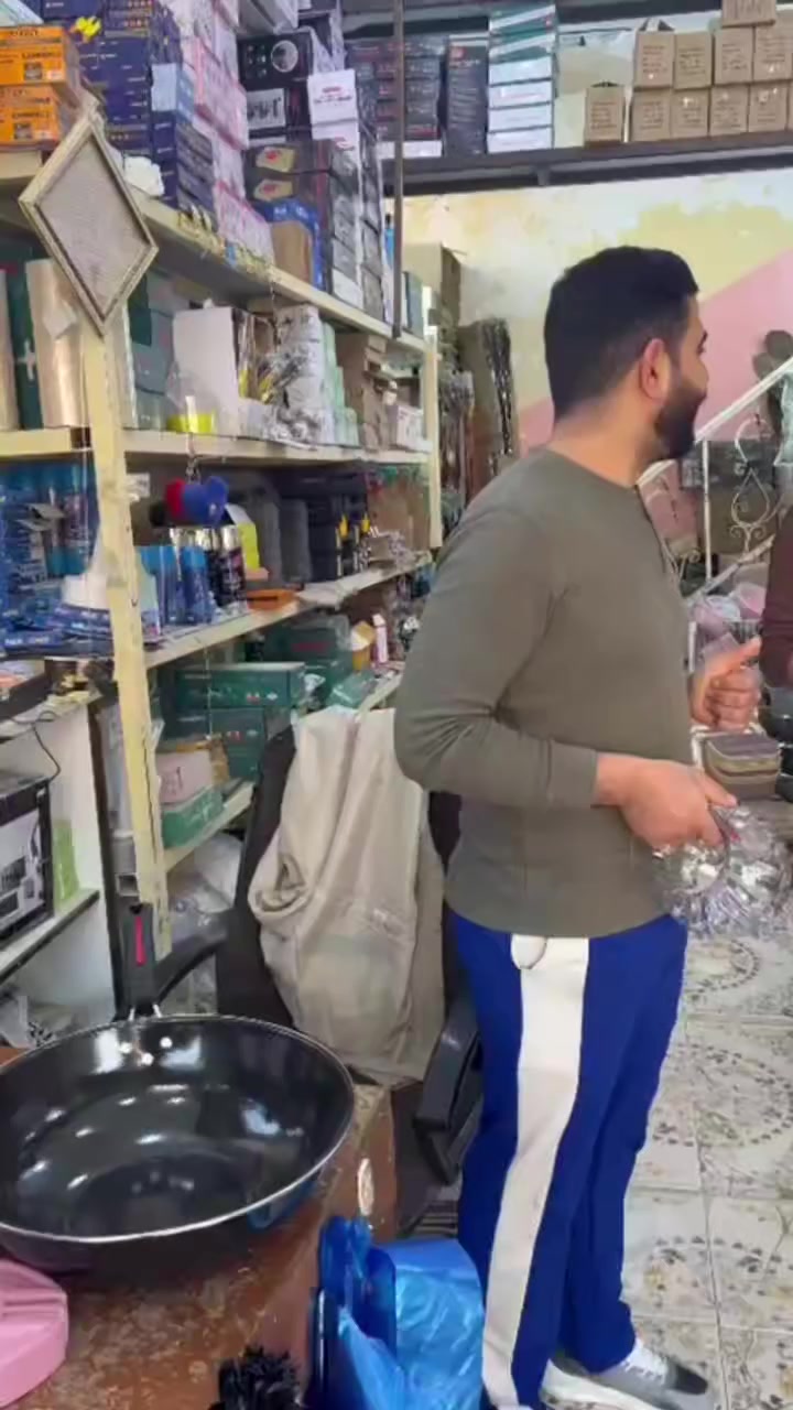 😂😂😜


**إذا كنت صاحب هذا الإعلان وتريد حذفه لأي سبب، رجاءا أرسل رسالة إلى الدعم الفني**