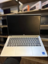 للبيع hp Core i5  جيل 11  رام 8  هارد 256ssd  اللابتوب نظيف كلش  سعره ...