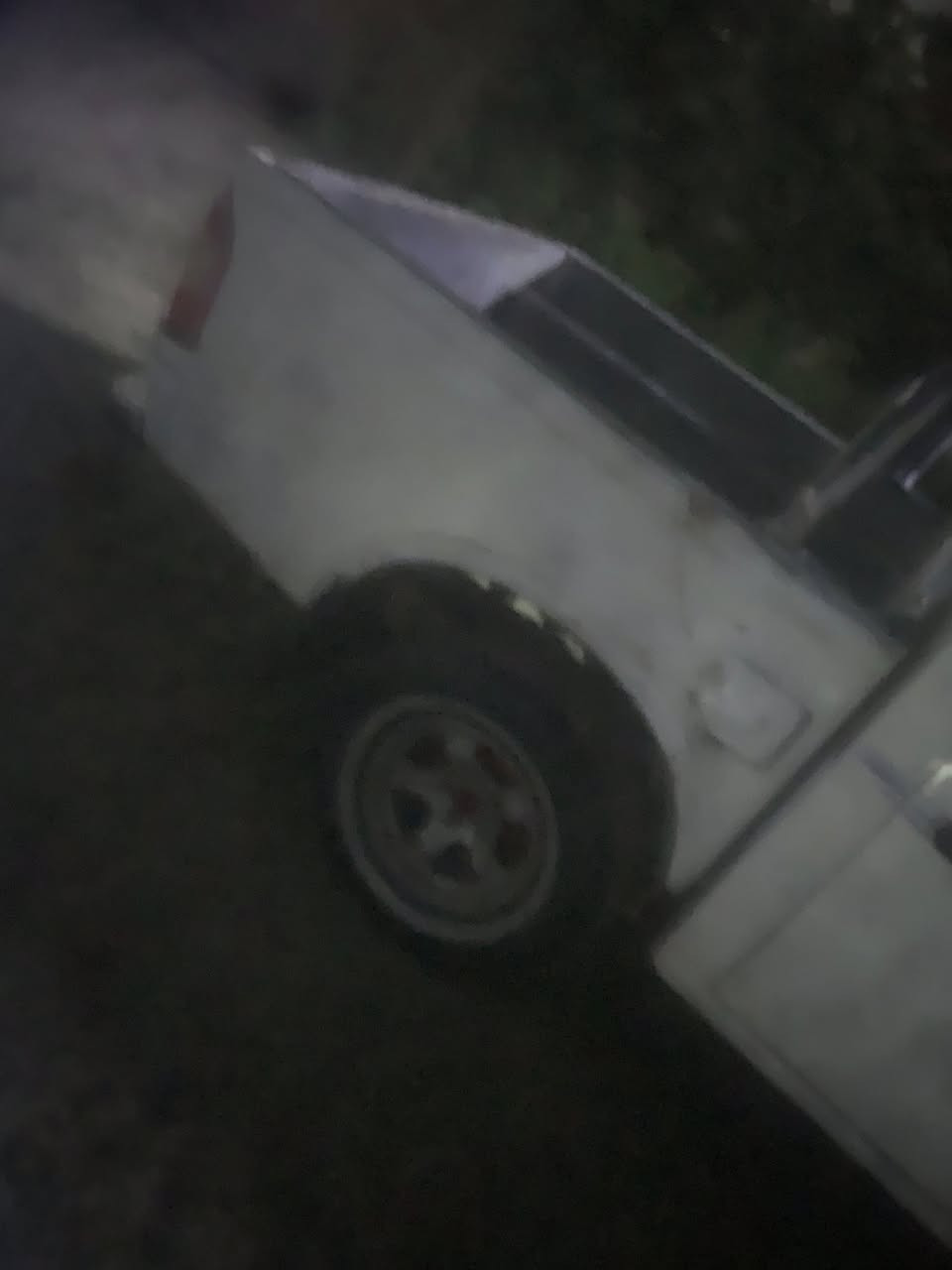 السلام عليكم بكم صيني  2007 رقم جمعيات فلاحيه السعر المطلوب 18 اكثر ستفسار ***********
