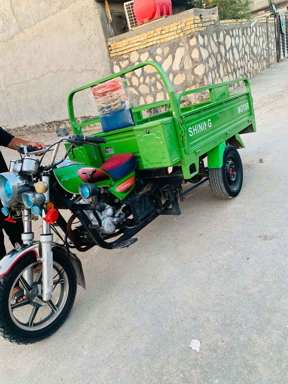 ستوته لبيع موديل 23 وراق صولي مال جناي مكفول كفاله عامة مكاني طريق جبله السعر خاص ‏‪***********‬‏
‏‪***********‬‏
