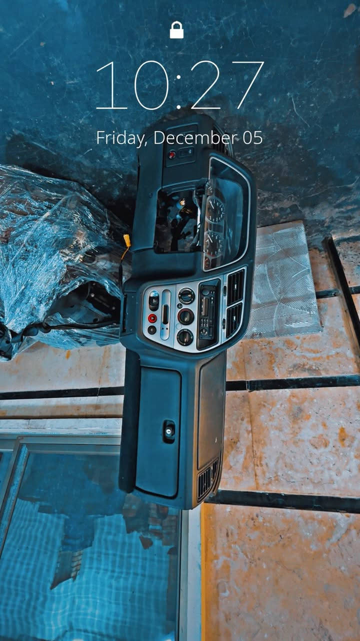 يتوفر جميع قطع الغيار البيجو الفرنسي 306 
          مستعمل اصلي او جديد 🆕 
للاتصال ع الرقم *********** رامي سرهنك 
      يوجد توصيل 🚚 لجميع محافظات 
       تخفيض لجميع قطع الغيار البيجو
