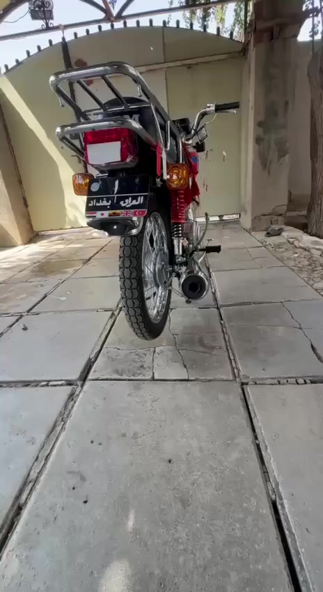 للبيع نامه 2027 سكنر
كفاله عامه
ثاني تبديله دهن 
ب850 بيها مجال قليل 
للتواصل خاص أو اتصل
***********
