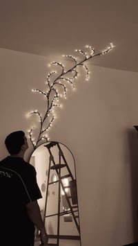 لوحة جدارية • إضاءة LED • وصلة USB