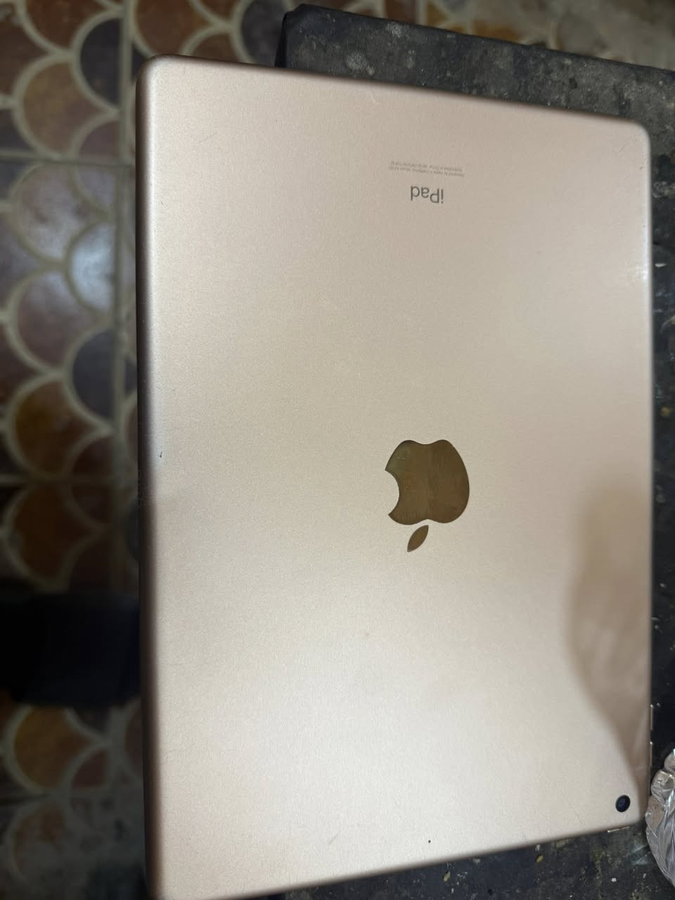 السلام عليكم ايباد 7 للبيع شغال مبدل بطارية وبي خط بالشاشة موضح بالصور ذ 32 للبيع 150 مكاني بإبل الاسكندرية ***********
