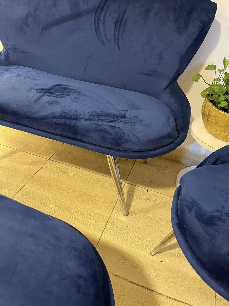 تخم صاله مطبخ مدخل كيفكم اخذته ٥٥٠اريده ٢٥٠ مامستعمل ابد الاتصال ***********بغداد
