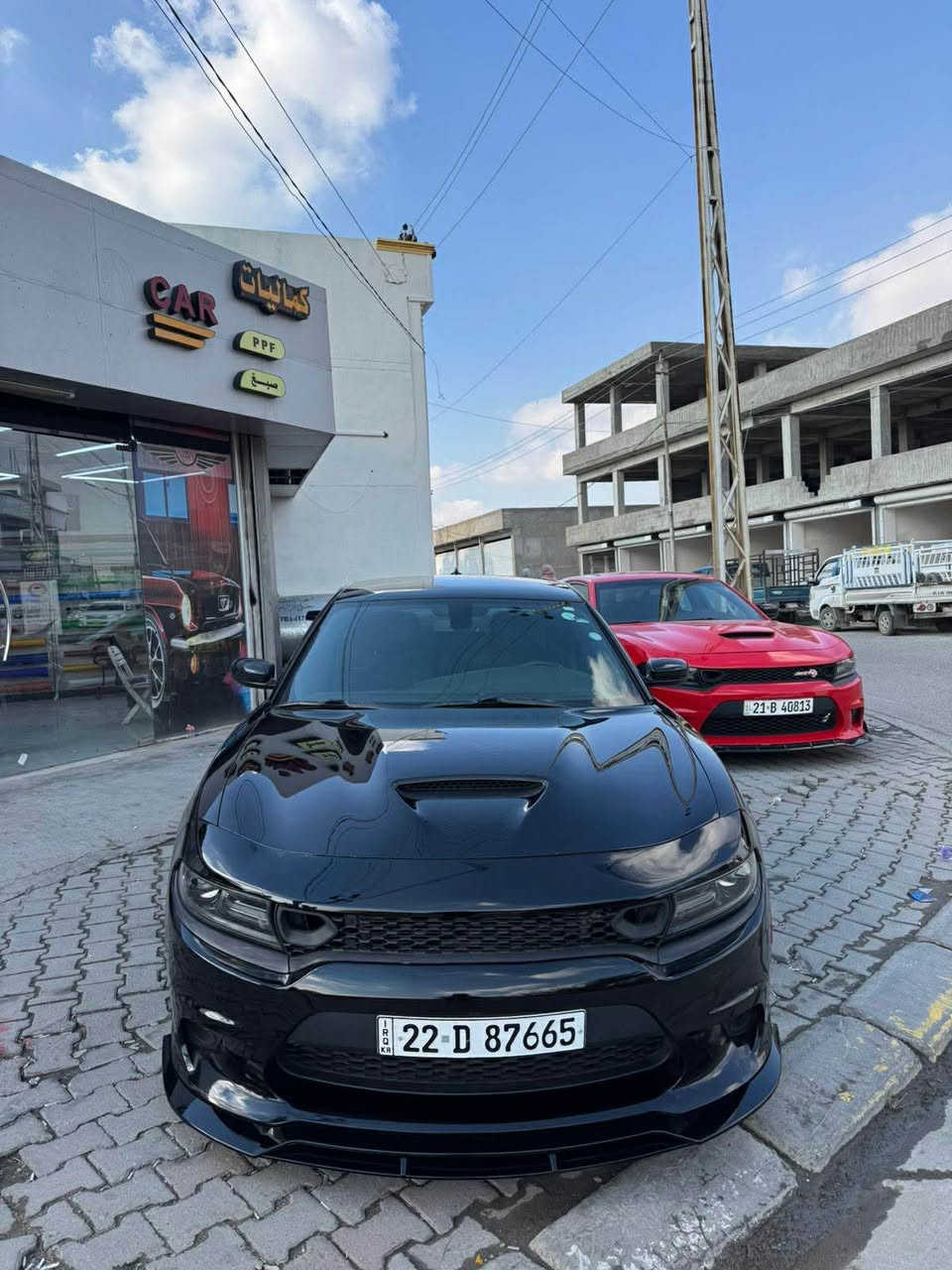 سلام وعليكوم 
دوج جارجر Rtبلاك 
سيارا بي قطتين صبغ جامرلغ باب سايق
بجم كبس بدون دواخل بدون ارباك شرط
محرك كير شرط برغي مامفتوح 
ماشي 42ميل 
دعامي لدعامي شرط بدون مصرف 
سيارا جاهزه كامل كماليات بدون نقص 
سنويه هزه رقم كله جديد باسمي شرط تحويل 
بي بطاقه بنزين 
مكان كركوك 
سعر 225
***********
فقط بيع كركوك, العراق
