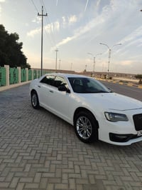 كرايسلر 300 • ٢٠١٨ • رقم دهوك