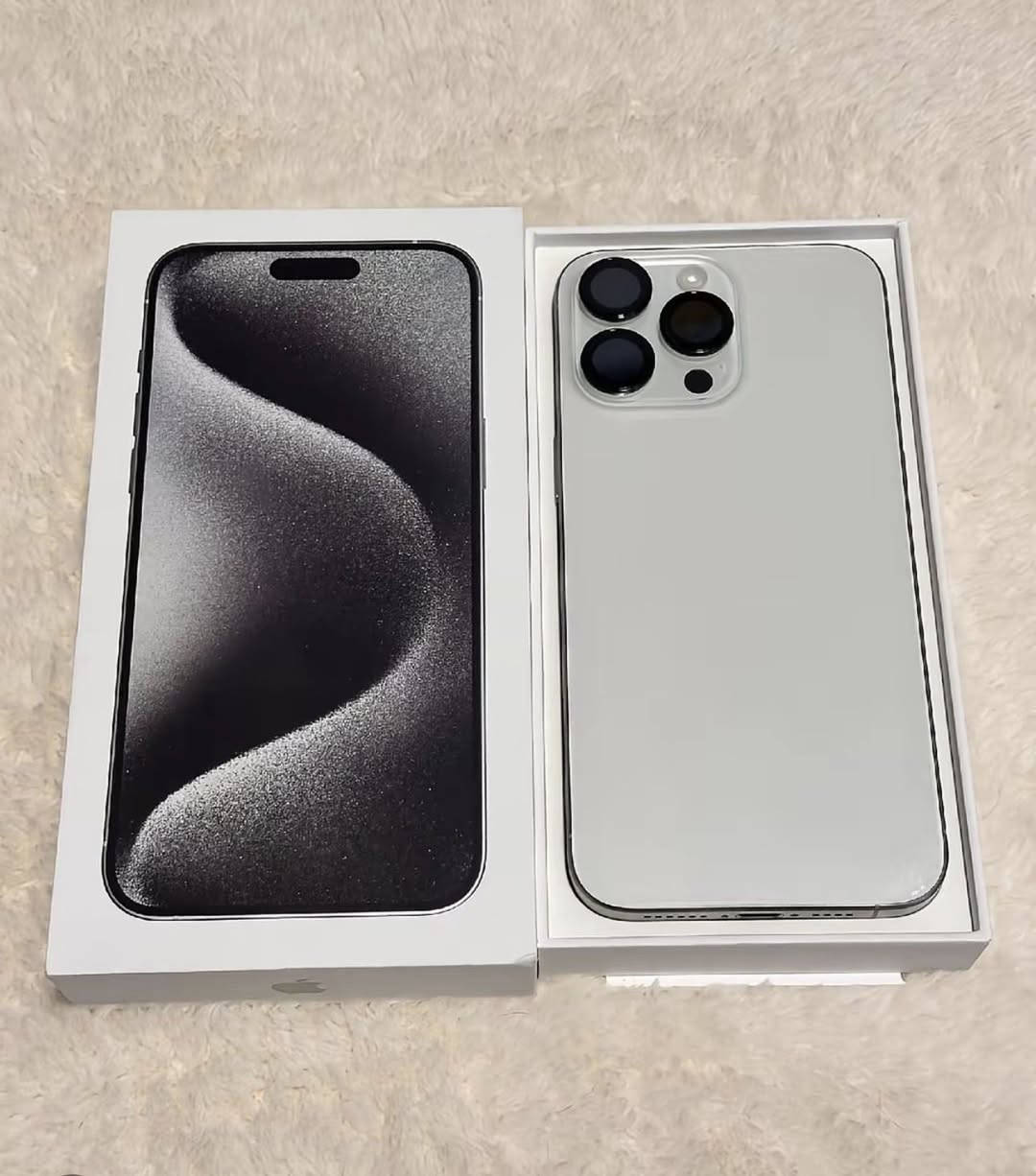 15 برو ماكس   
بطاريه 90
ذ256
نضافه ‎%‎100 
شرق اوسط AAA
باكيت وكيبل 
كامل ملحقات
سعر مليون و125.  
 ***********
