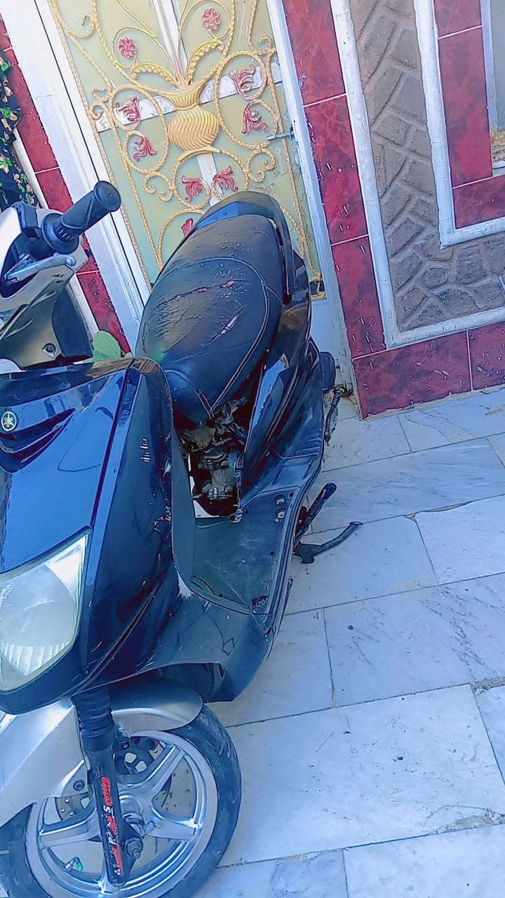 سلام عليكم دراجه سكنس نثيه لل بيع كفرات بلاديه مختمه مكينه تجفيت جديد شغاله اي نقص ما بيهه السعر ٣٠٠ وبيهه مجال قليل


**إذا كنت صاحب هذا الإعلان وتريد حذفه لأي سبب، رجاءا أرسل رسالة إلى الدعم الفني**