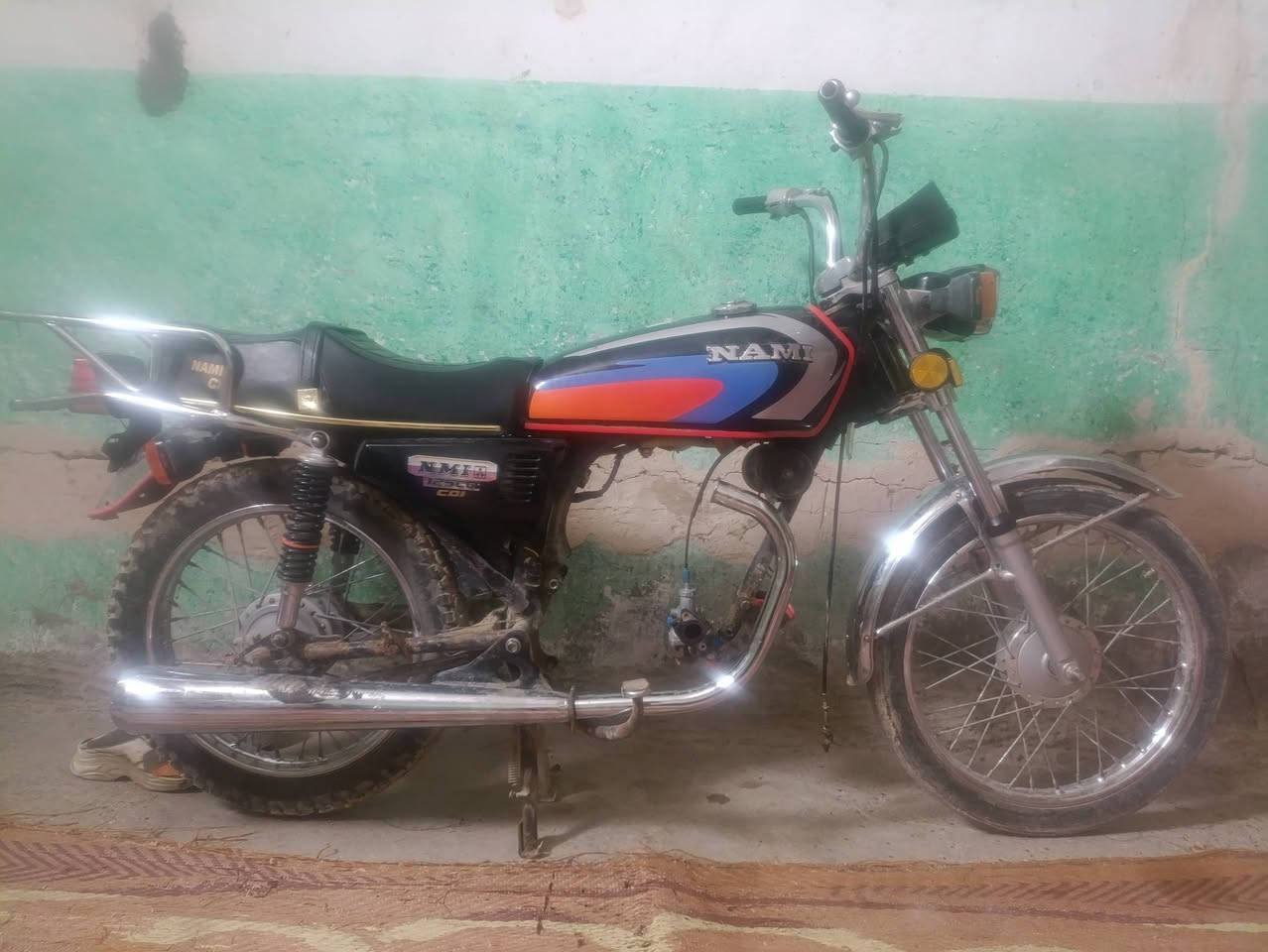 للبيع شاصي ارشه اصولي تعميره جديده اشاير كهربئيات كامله بس مكينه شد وتطلع 
٥٥٠ مجال قليل


**إذا كنت صاحب هذا الإعلان وتريد حذفه لأي سبب، رجاءا أرسل رسالة إلى الدعم الفني**