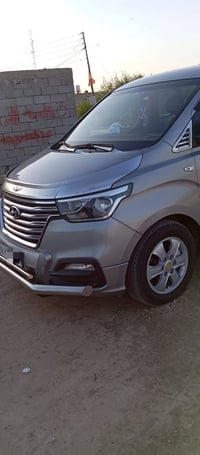ستاركس • ٢٠١٩ • مانع انزلاق