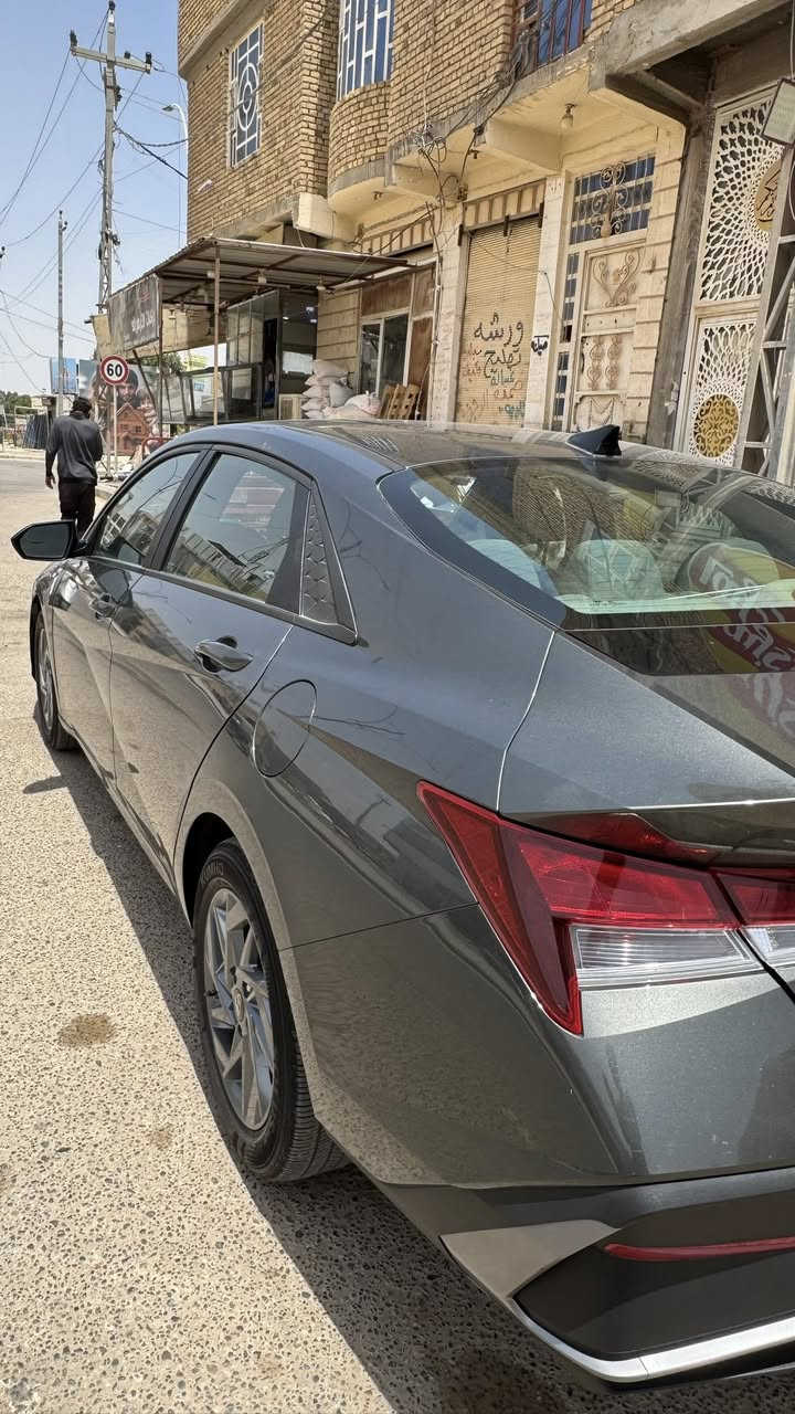 النترا 2024 وارد امريكي 
معوقين ذي قار  مرقمه و كامله
مواصفات السياره شاشه جبيره 
عداد ديجتال 
بصمة ابواب + بصمة تشغيل 
لايت LED ابيض 
رادار امامي + حساس 
قياده ذاتيه  و مثبت سرعه كروز 
رادار جانبي  
تشغيل عن بعد 
حساسات خلفيه 
كامره خلفيه 4k + رادار خلفي و توقف تلقائي 
و بعد مواصفات اكثر  سياره جاهزه وما بيها اي نقص
الضرر : ((تصليح البنيد بارد و بداية الجاملغ خاليه من الصبغ و التبديل فقط بارد )) 
مكاني : الناصريه 
السعر :   158 و بيها مجال بسيط 
للاستفسار : ***********
