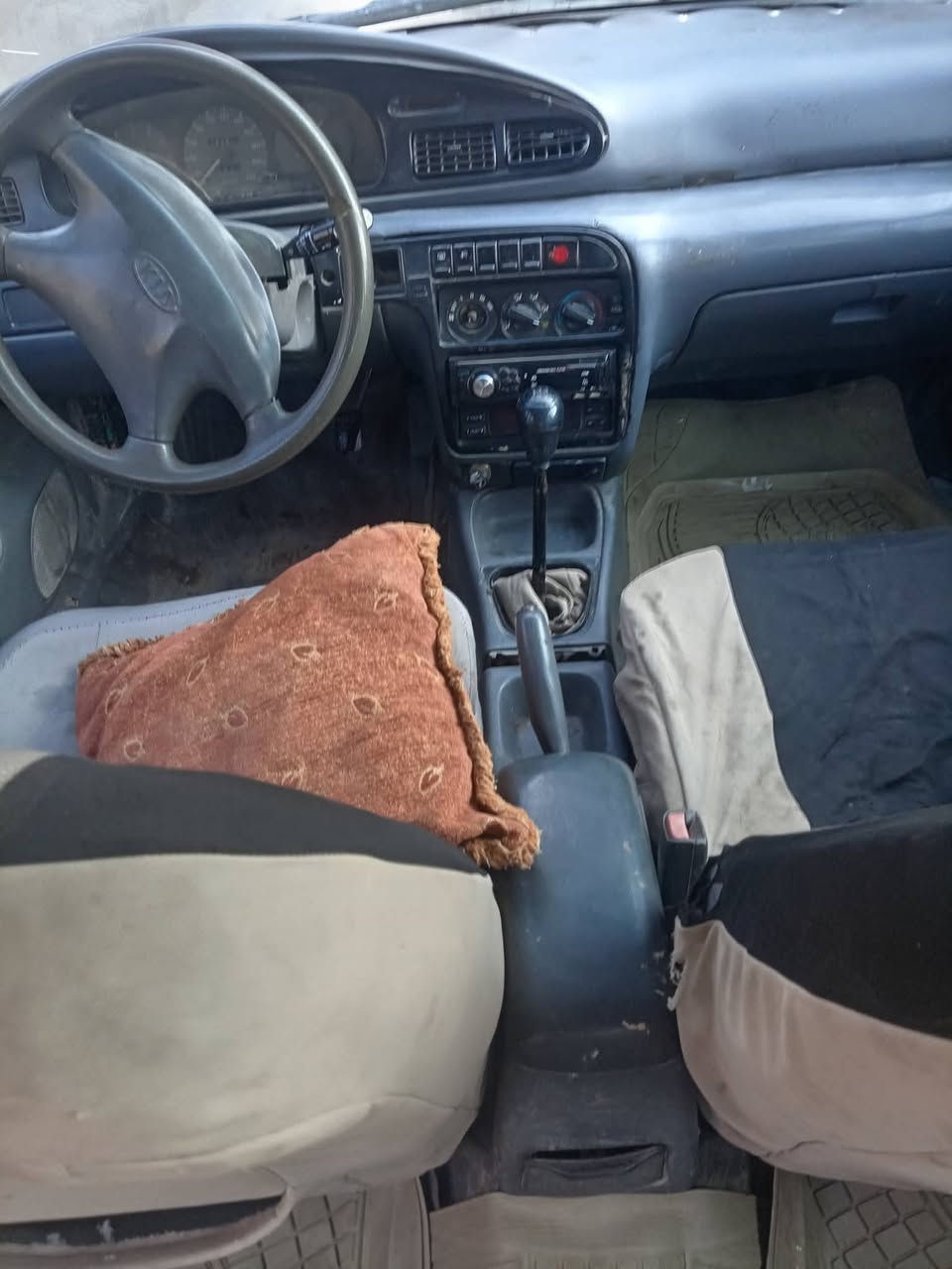 سلام عليكم كيا سيفيا رقم بغداد محرك مفتوح سياره جديدة   *********** مكان السياره صلاح الدين بلد  ناحيه يثرب السعر 30وبيها مجال
