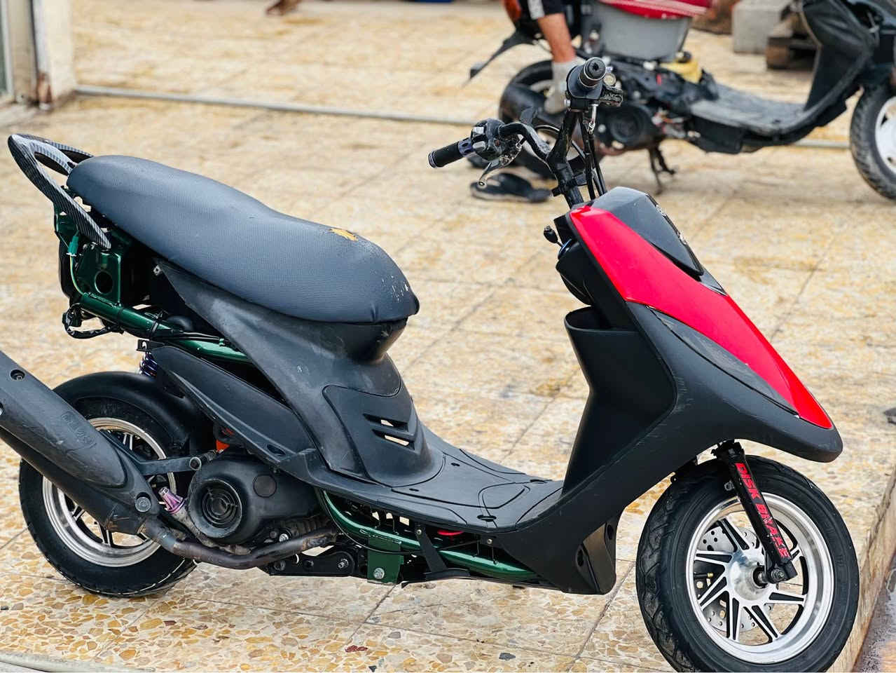 ماكس للبيع مفتوحه مره وحده 49 تعمير جديد دراجه نضيفه من طول للطول شراي خاص عمارة, ميسان


**إذا كنت صاحب هذا الإعلان وتريد حذفه لأي سبب، رجاءا أرسل رسالة إلى الدعم الفني**