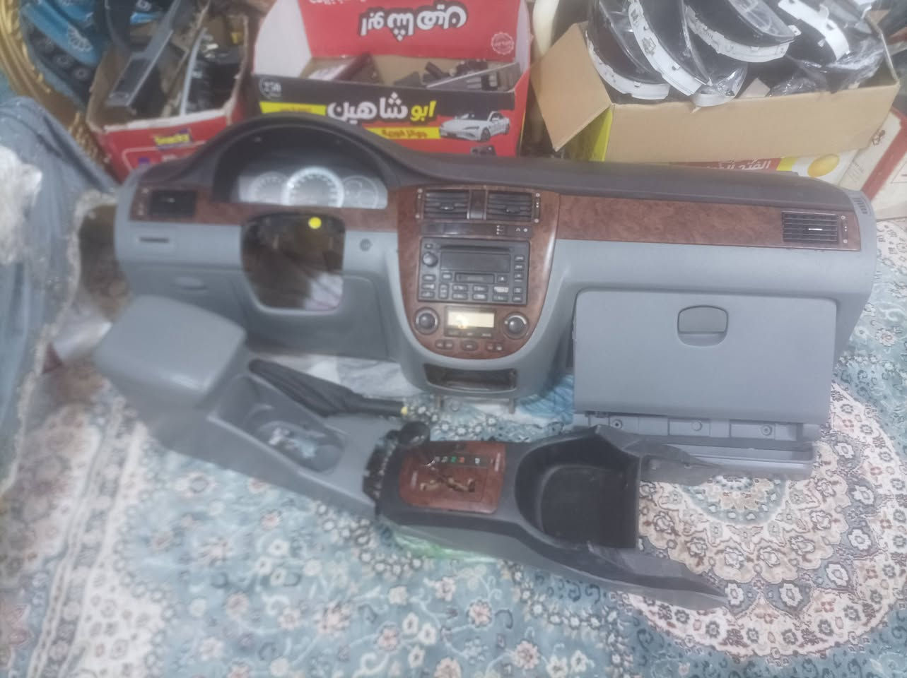 للبيع اغراض اوبترا حاويه اصلي من مكصه متوفر دشبول متوفر احصل الفرس المسند  كانترول ابطاين  ضفيره كفرات كيجات عقول محرك عقول كير بدأت خارجيا مرايات جانبيه مسجل سيدي  قاعدت وقبضت كير  للاستفسار وات ساب***********
