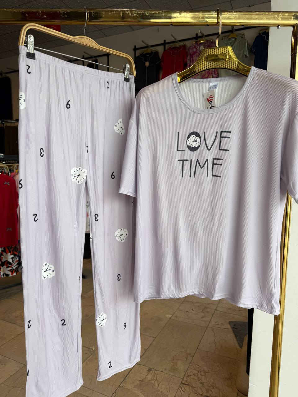 سعر الدرزن 70الف 

الدرزن -12- قطعة ( 6 نقشات استندر )

القياس فري سايز ليكرا مطاط


**إذا كنت صاحب هذا الإعلان وتريد حذفه لأي سبب، رجاءا أرسل رسالة إلى الدعم الفني**