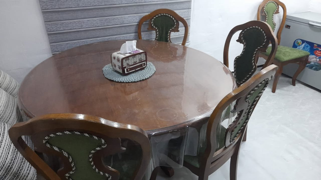 ميز طعام مع 5 كراسي صاج كويتي اصلي ثقيل السعر 200 العنوان القبلة حي المهندسين


**إذا كنت صاحب هذا الإعلان وتريد حذفه لأي سبب، رجاءا أرسل رسالة إلى الدعم الفني**