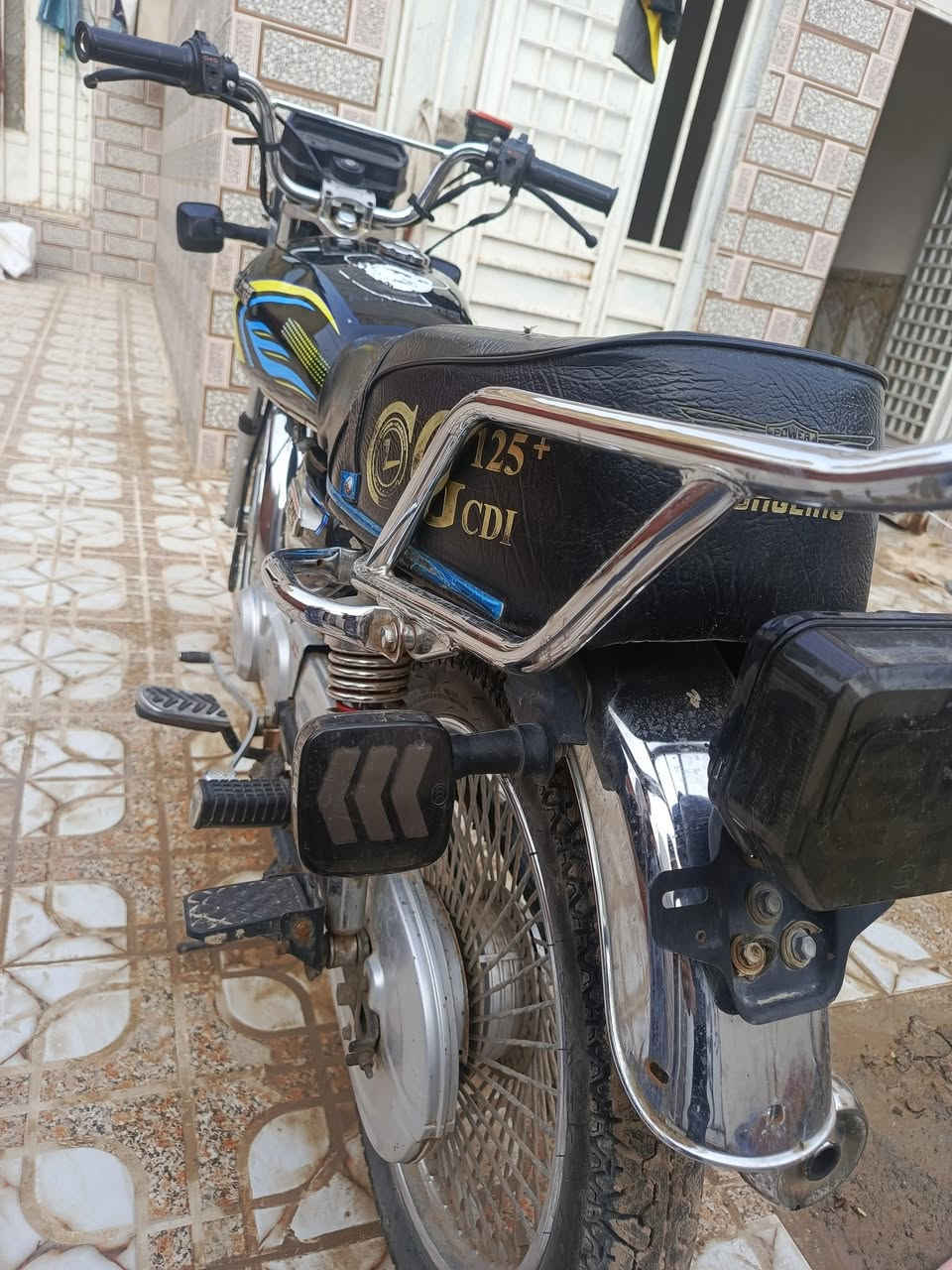 سلام عليكم دراجه تايكر موديل 2025اسكنر للبيع 
سعر 700وبيها مجال حق جيه


**إذا كنت صاحب هذا الإعلان وتريد حذفه لأي سبب، رجاءا أرسل رسالة إلى الدعم الفني**