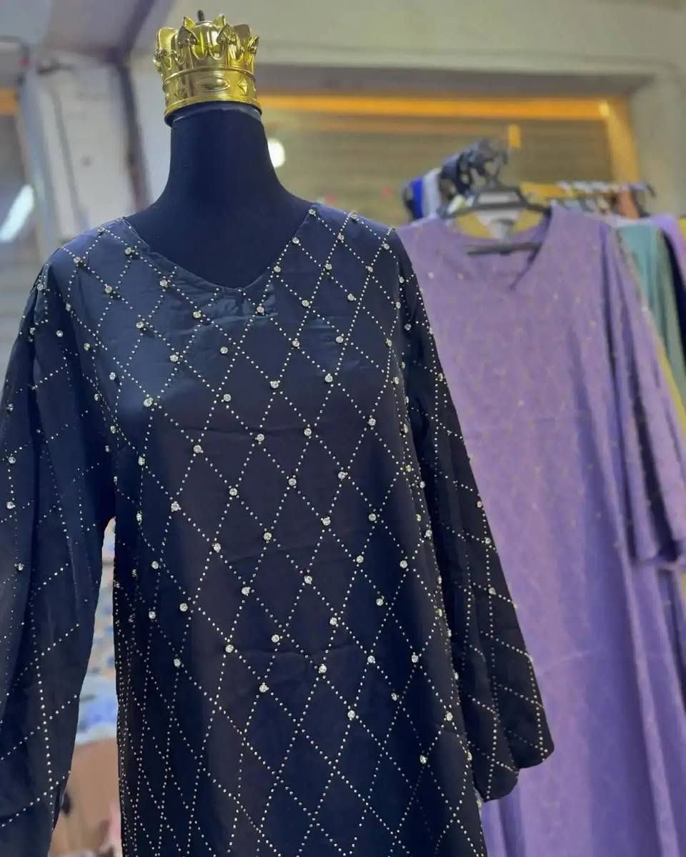 دراعات كويتي قطع اخيره عليهم تخفيضات 
يوجد توصيل لكل المحافضات


**إذا كنت صاحب هذا الإعلان وتريد حذفه لأي سبب، رجاءا أرسل رسالة إلى الدعم الفني**