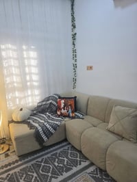 ديوان للبيع ١٢ مقعد بلوك اسود سفنج طبي شغله درجه اولى  البيع بسبب تغير...