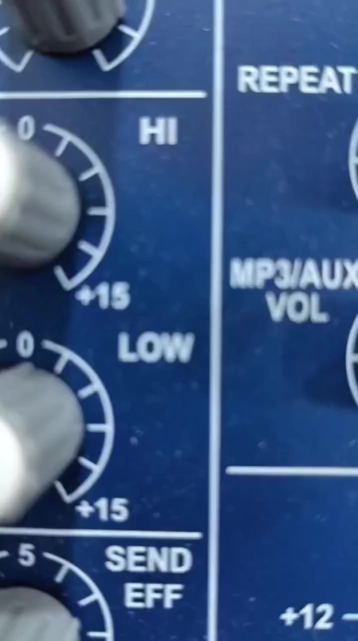 للبيع سعرهن ٣٠٠ خاص لشراي فقط


**إذا كنت صاحب هذا الإعلان وتريد حذفه لأي سبب، رجاءا أرسل رسالة إلى الدعم الفني**