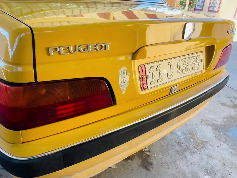 لبيع بيجو بارص موديل 2015
كفاله عامه من ضربه وتبديل وصبغ والخياس وتعمير 
جاهزه بمعنى الكلمه ما تصرف عليها 
كير مكينه حداديه تبريد مكفول شرط الفحص 
ماشيه 130 كم بيه جراد بسيط مقدمه القماره والبنيد 
موضح بفديو كامل لسياره 
رقم بغداد نكليزي تحويل مباشر مصفره 
مكان سياره بابل المركز 
السعر 53 مجال بسيط بيها 
***********
