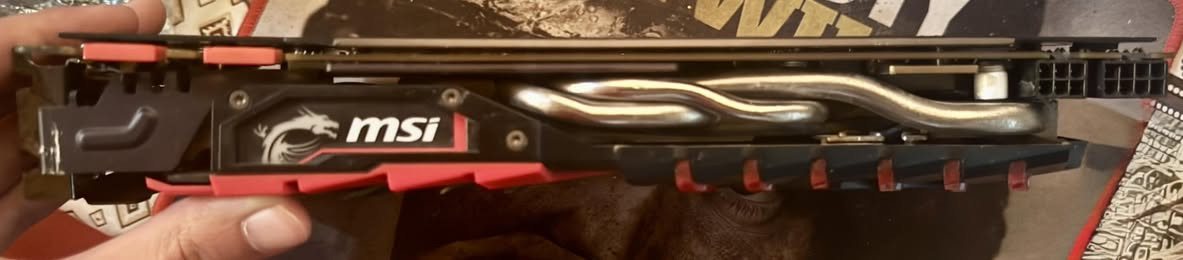 GTX 1070 8GB
ياخذ بور ولكن فقط صورة ميعرض 
السعر ٣٥ الف
*********** واتساب
