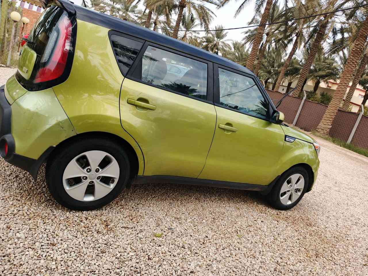 سلام عليكم
للبيع كيا صول موديل 2015 رقم بغداد سنويه لل28 كير ومحرك مكفولات سيارة بيها 3 قطع صبغ بدون معجون 
تخم تاير تدفئه تبريد تحكم ستيرن كاميرا سيارة جاهزة خير من الله السعر 96 وبيها مجال 
المكان بابل -المشروع
رقم الهاتف ***********/***********
