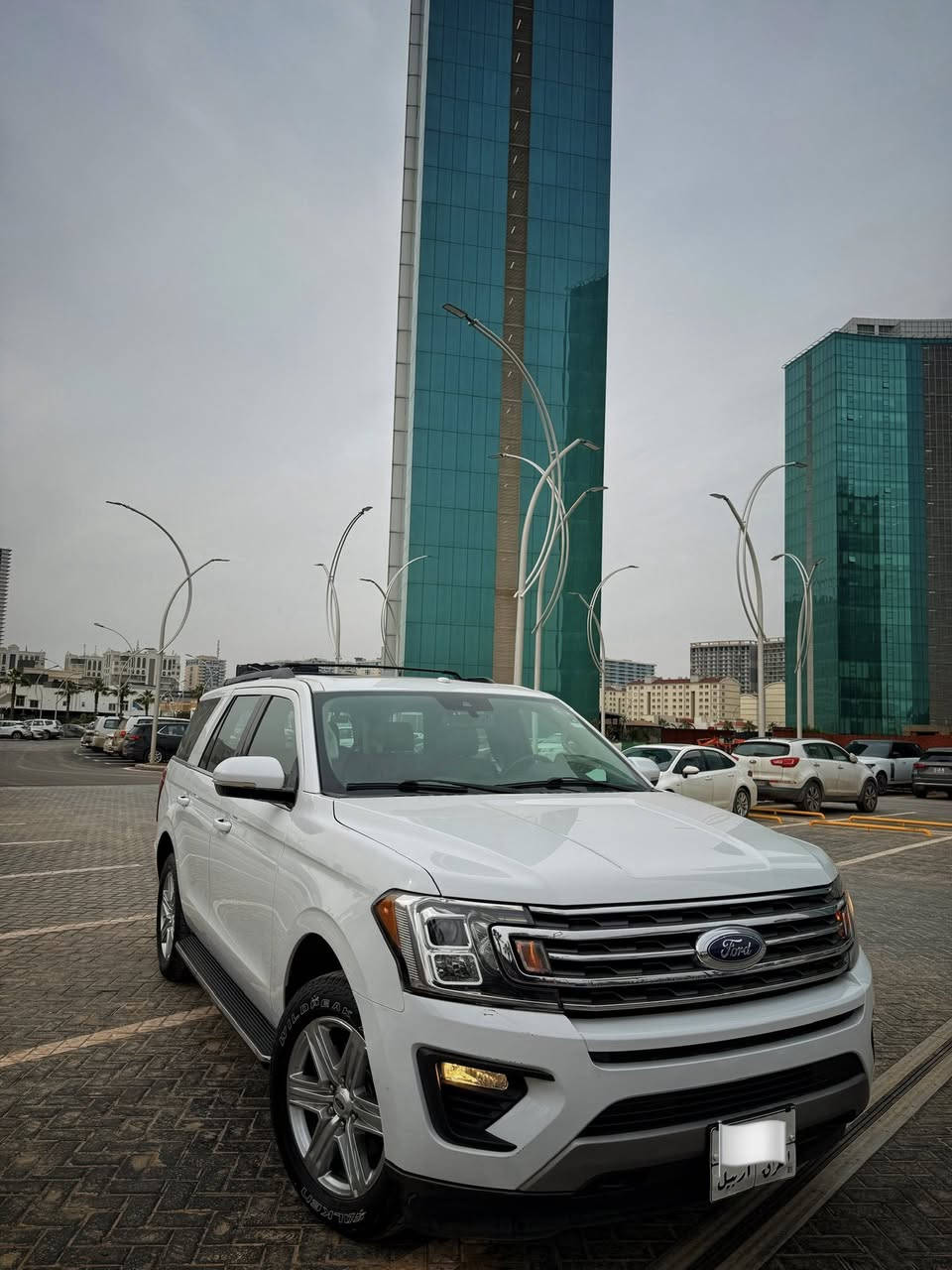 فورد- اكسبيدشن 2021
✅ الفئة :  XLT + بنوراما
✅ الوارد: خليجي - شركة القاصد اربيل
✅ سنة الصنع :2021
✅ عداد المسافة : 133 الف كم
✅ حجم المحرك : 6 سلندر3500 تيربوو  
✅الحاله سيارة كلين بدون صبغ و تبديل 

*********** ☎
🌏 العنوان :  اربيل
السعر 360 ورقه بيها مجال
