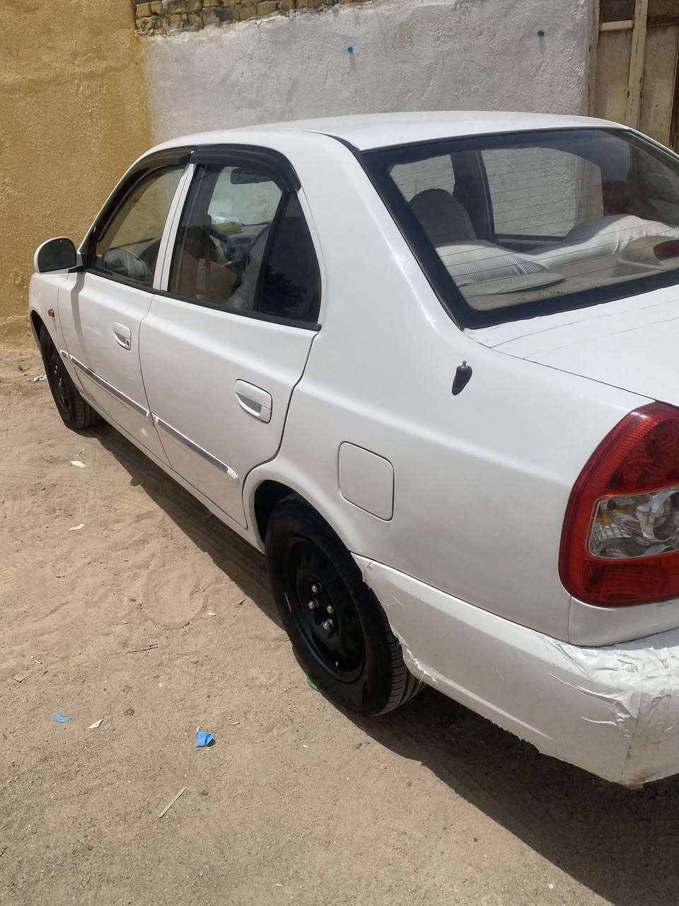 السلام عليكم هونداي فيرنا كفاله مكينه كير تبريد حداديه تخم  دواخل جديده مصبوغه عام جماليه بدون ضربه  رقم جديد سنويه ٢٠٣٠ السعر ٦٦ مكاني البصره الرقم***********

