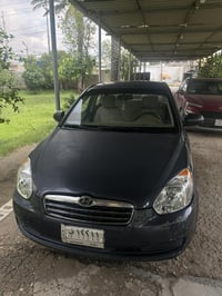 اكسنت موديل ٢٠١١رقم بغداد وباسمي المحرك والكير بحاله جيده ونظيفه ولا ي...