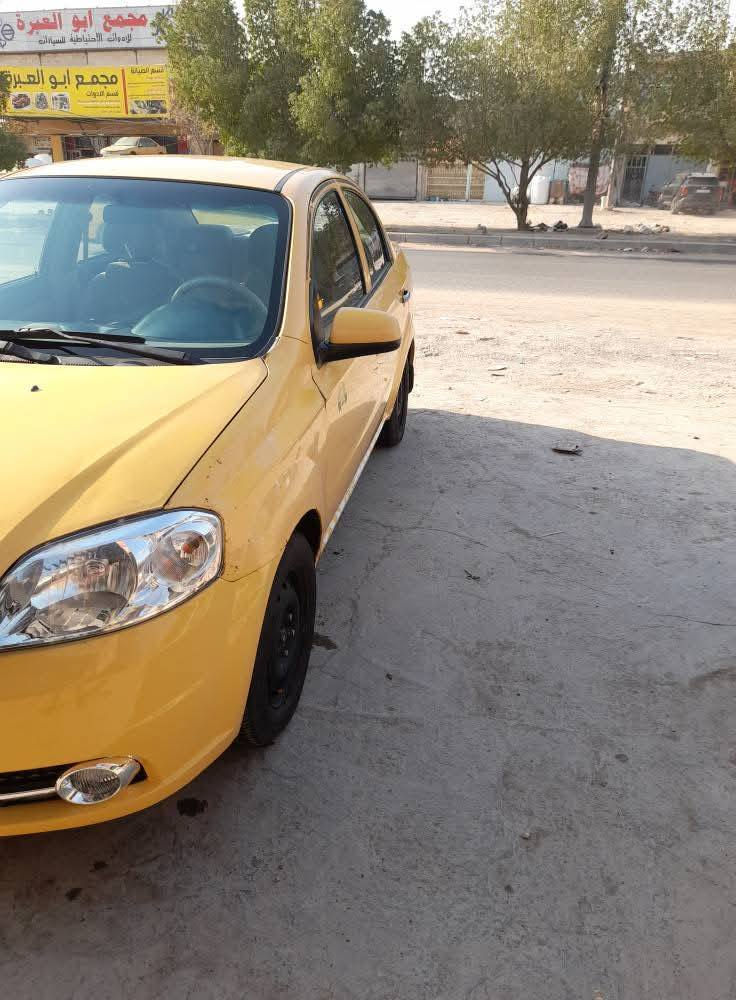 السلام عليكم
افيو 2011 وارد خليجي السيارة  رقم بغداد 
كير اوتو 
مكينه 1400 مفتوح 

مكينة و كير خير من الله 
السيارة مكفوله من الصبغ  و الضربة 
تبريد + تتفئة ع شرط 
السعر 58 و بي مجال 
السيارة مكان نجف 
الرقم / ***********
