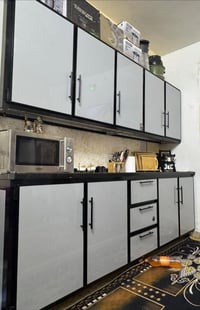 كاونتر • خزائن • نظيف