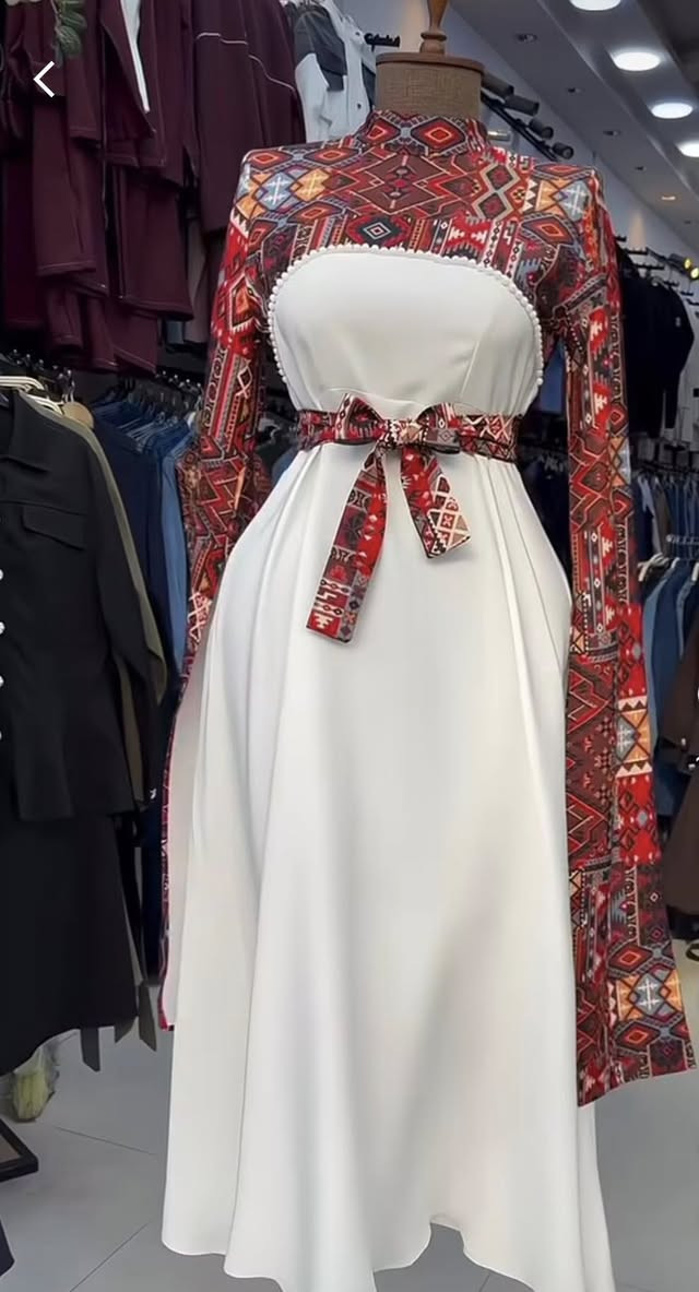 تم تكرار الموديل 
فخامه رمضانيه 🌙 بأطلاله ونزاكه جميله 
 مخور رمضاني  😍
قماش دابل ايطالي الأصلي 
قياسات 36,38,40,42,44,46,48 

توصيل كل المحافظات بالعراق


**إذا كنت صاحب هذا الإعلان وتريد حذفه لأي سبب، رجاءا أرسل رسالة إلى الدعم الفني**