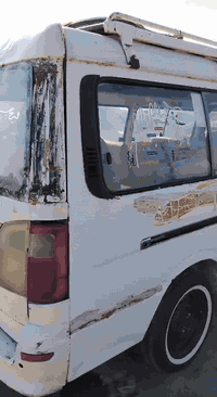 سلام عليكم فتون للبيع 2010 مكين وكير واكسن خير من الله ففتي 3000 سيارة جاهزة كبل  رقم بغداد الماني السيارة مطلوبة 10 ورقات ابيعلك مصفر ب50 وبيهة مجال مكاني بغداد الزعفرانية رقم الهاتف *********** اخوان اني مكلف بل نشر اتصل على الرقم
