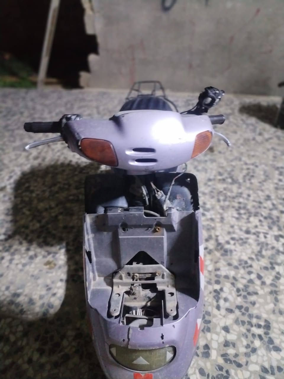 سلام عليكم دراجه منغولي نظيفه ما عايزها شي عايزها بالسله مكاني كربلاء السواده
*********** السعر 250 وبيها مجال قليل
