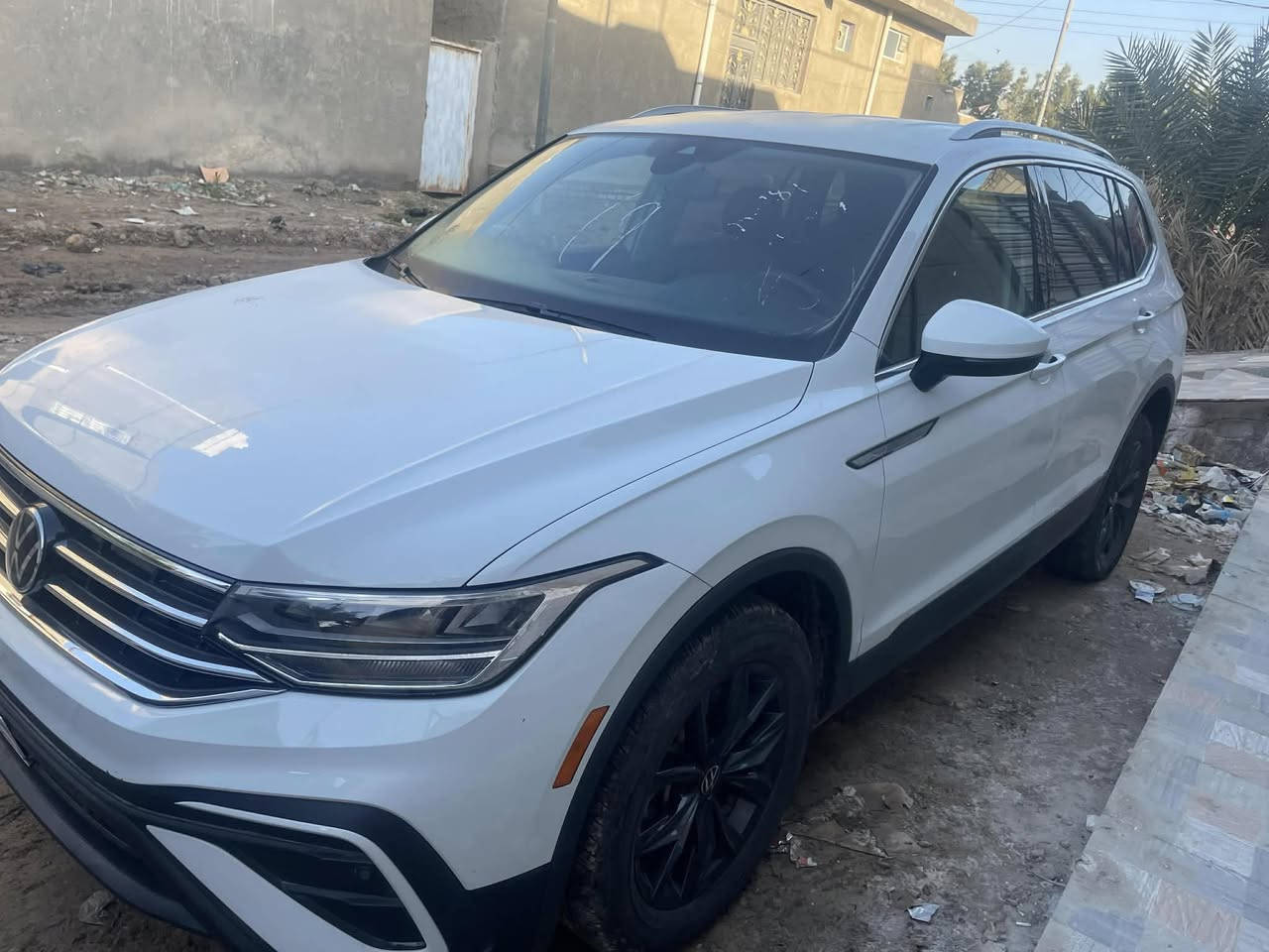 السلام عليكم
فولكس واكَن تيكَوان2024 

وارد امريكي فئة SE 

مكفوله كفاله عامله 

تقرير غرق بدون نسبه مابيها اي شي كل شي بيها يشتغل نظيفه جداً 

بصمة تشغيل وبيبان وصندوق

كشنات جلد وكهرباء تدفئه

تشغيل عن بعد 

7 راكب 

رادار 360°

شاشة كبيرة + تحكمات ستيرن

ويل كب 18   

تبريد قطعتين 

سايد بريك بصمة 

نظام DRIVE MODE

نظام AUTO STOP

لايت زنون+بك لايت لد+ لد نهاري

تبريد لمس + مناخي 

ماشية 11 الف حقيقي 

مكينة 2000 تيربو

رقم منفيس بأسمي اني مستوردها

تترقم اي محافظه تريد.

العنوان بغداد

السعر 210 وبيها مجال بسيط للاستفسار 

***********📞
