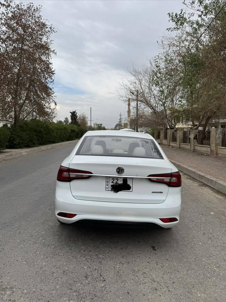 MG5 STD+ 2024
سفری شەریکەی هەولیر 
٣١.٠٠٠کیلۆمەتر رۆشتوە 
٢جالغی پارجەی رەشە ٢پەلەشی ساردە 
هەموو گیانی بەشەرت 
٩٤.٠٠٠$و کەمەک مەجالیشی تیدایە 
***********
