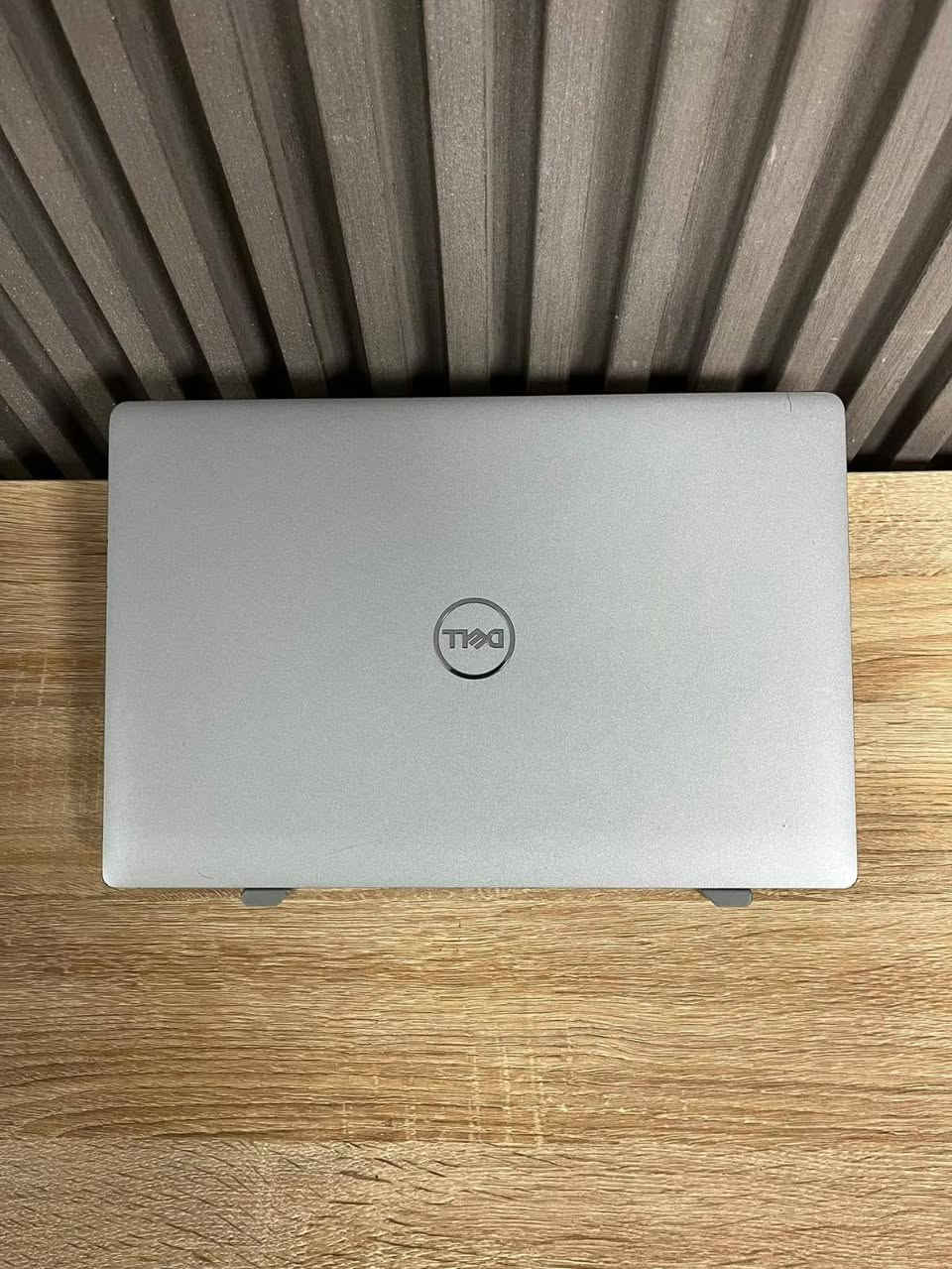 Dell latitude 5420 
الجيل الحادي عشر 
معالج: Cori5 جيل 11 حديث 
رام: 8GB قابل للتطوير 
هارد: 256GB SSD قابل للتطوير 
شاشة: 14 انش 
كرت شاشة 4GB intel 

هدايا ماوس مع حقيبة لابتوب وماوس باد والشاحن الاصلي 

السعر 365 الف 
العنوان بغداد الأمين الثانية
واتساب ***********
