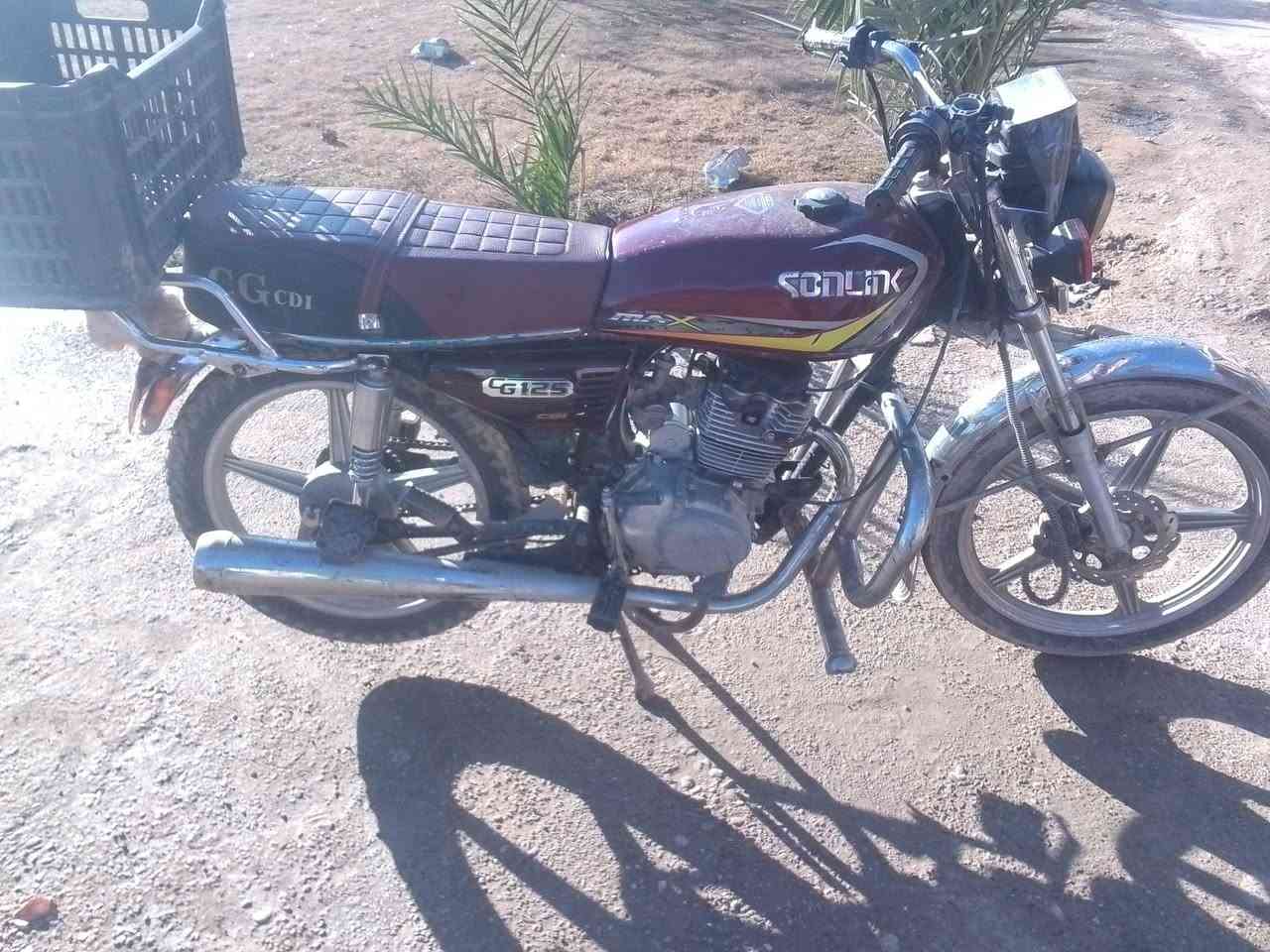 ماطور خمسه كير موديل 19محرك نضيف كهربائيات شغاله السعر 275وبيه مجال مكاني الحويجه داخل لتصال ***********
