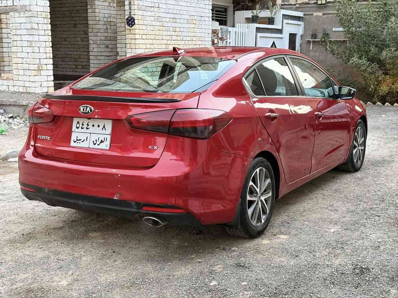 فورتي 2017 امريكي
بصمة تشغيل + ابواب
كراسي الامامية تدفئة 
شاشة كبيرة + كامرة خلفية
مانع انزلاق + وضعيات قيادة
ويل كب كروم
تحكم ستيرن
كروس سرعة
تبريد شاشة
محرك 2000
اشاير مري + شفط
حادث امريكا بارد فقط موضح بلصور 
وبلعراق بيها صبغ باب وجاملغ خلفي 
السيارة بدون ايرباك وبدون دواخل
كير ومحرك وصدر مكفولات 
ماشية 180كم
المكان بغداد الدورة 
السعر 110$ وبيها مجال 
شراي اتصل وتدلل (***********‬)
