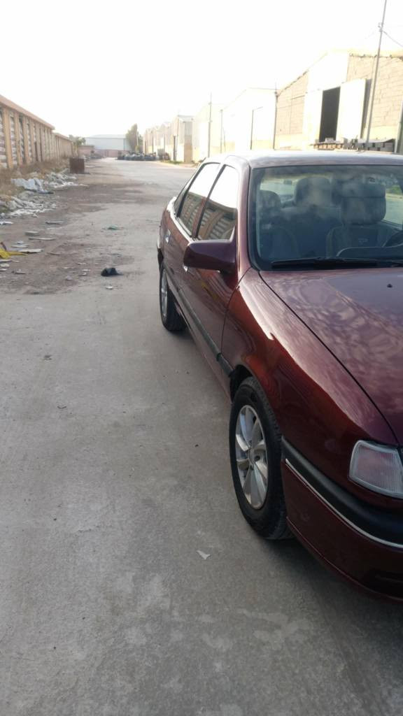 اوبل 1993رقم اربيل دولي شرط تحويل وكالة دفتر بنزين بي حجم 18للبيع سعره 47وبي مجال سيارة لوك حتى هلالالت ودوسات بلاد آني مكلف بالنشر رقم صاحبه *********** كركوك, العراق
