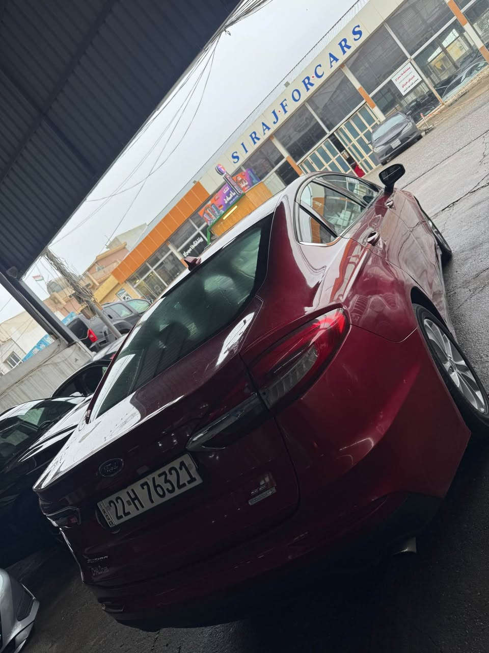 فورد فيوجن موديل ٢٠٢٠ 
سيارة ٣ قتعة صبغ بدون دواخل كير محرك كهربائيات كل بشرط سيارة مواصفات بس بدون سلايد كشنات كهربائي كيج الكتروني كير ماوس تبريد مركزي داتاشو محرك ١.٥ تيربو سيارة ٢٠ ورقة عليه غرامة نزل سعر و سعر ١٠٨ ورقة مكان سيارة دهوك *********** دهوك, العراق
