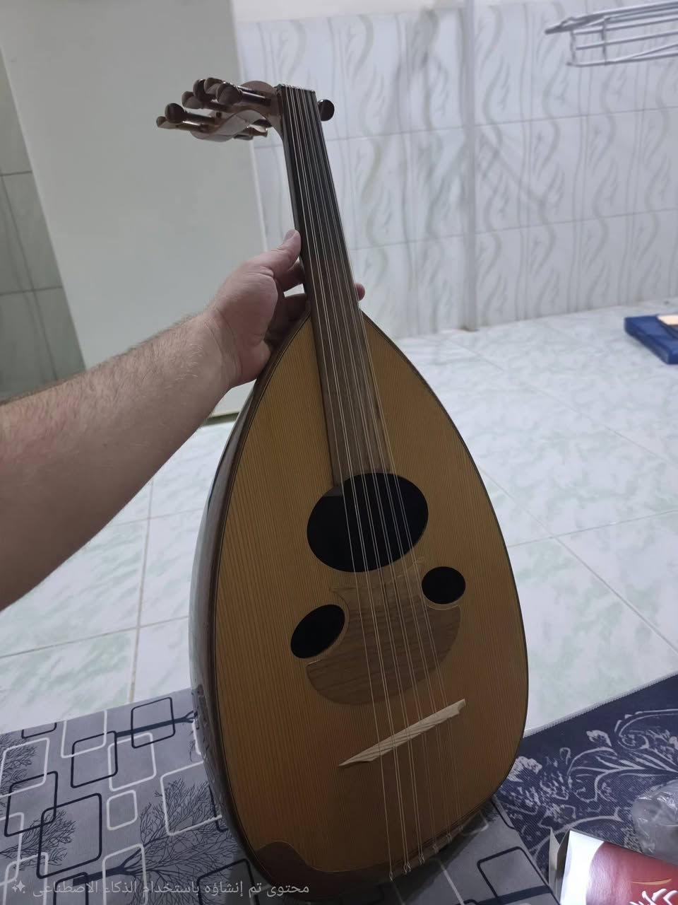 للبيع تواجد سليمانية
العود الاول :لؤي كهموز
الوجه: سيدر 
الظهر : جوز 
مفاتيح ومسطرة :ابانوس 
اوتار :لؤي كهموز 

الثاني :علي خليفة
الوجه سيدر 
الظهر:جوز وورد 

الاوتار :بحاجة الى تبديل 
بحالة جيدة 
السعر ٥ ورقات للاثنين
صوت العودين موجود بالمنشور


**إذا كنت صاحب هذا الإعلان وتريد حذفه لأي سبب، رجاءا أرسل رسالة إلى الدعم الفني**