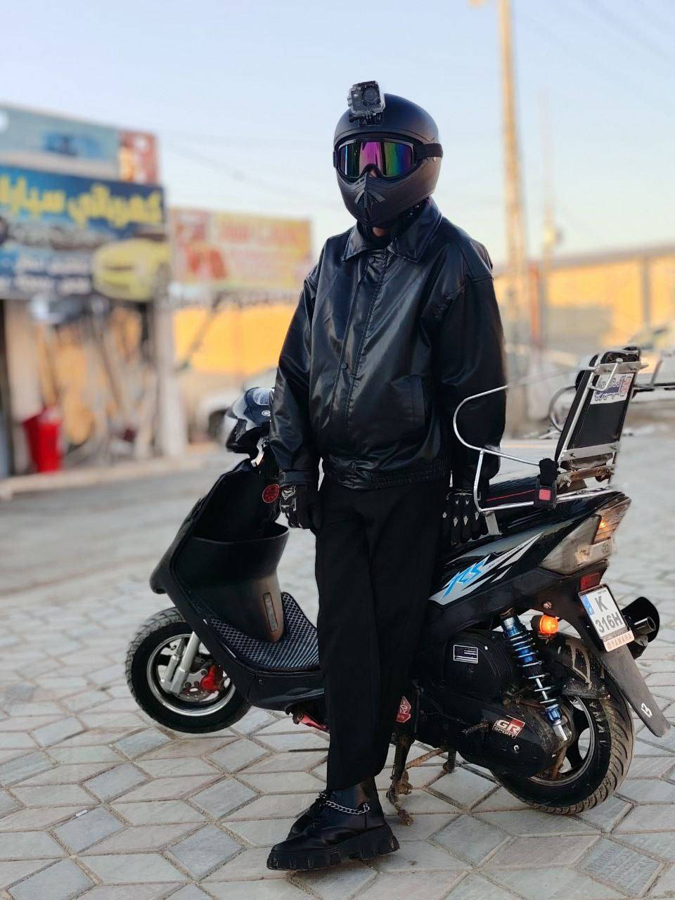 سلام عليكم شباب عندي هاي دراجه قبل سبوعين شتريته من وكيل رمبه جديده كامله مكمله من كلشي بس شغل وطلع كبل مشتريه (مليون و 200) اريد اراوسها بدرون احترافي العنده للايقصر مكاني ديوانية


**إذا كنت صاحب هذا الإعلان وتريد حذفه لأي سبب، رجاءا أرسل رسالة إلى الدعم الفني**