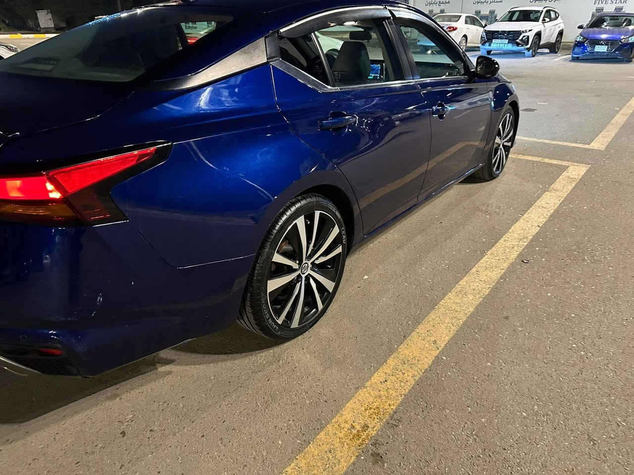 التيما وارد امريكي SR 2021
رقم بغداد معوقين باقيله ٩ اشهر وكالة واقرار 
مكفولة عدا الي موضح بالصورة جزء بسيط مكفول محرك  كير كفالة تخم تاير باتري جديد 
تبريد ثللللج فووول عدا الفتحة 
رادارات توقف ذاتي نقاط عمياء شفتات بالستيرن هواية مواصفات 

رقم الشاصي 1N4BL4CV1MN317086
سيارة جاهزه نظيفه جدا 
مستعجل ع بيع 
السعر 
137 
***********
